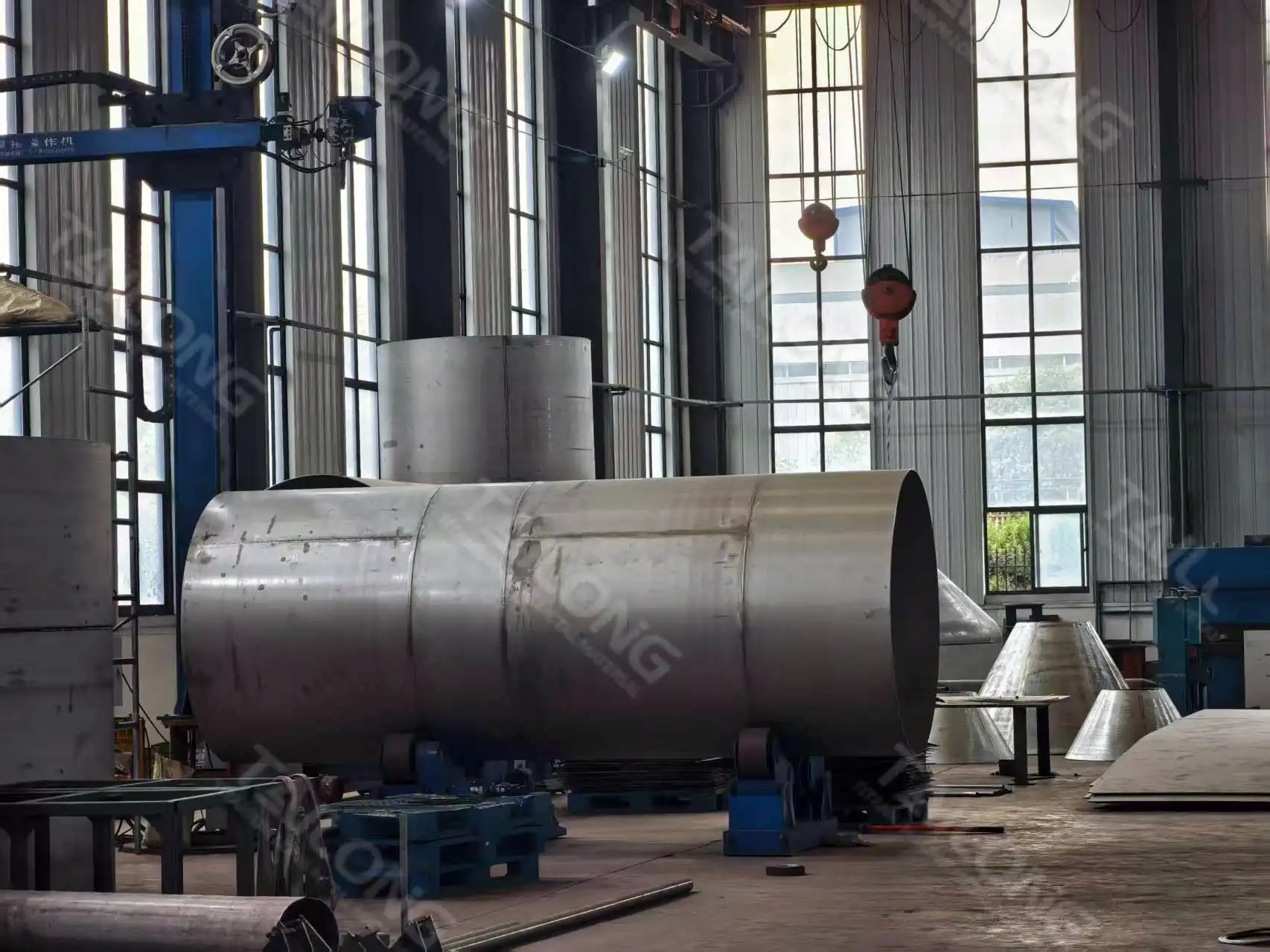 Composite Pressure Vessel Composite Pressure Vessel